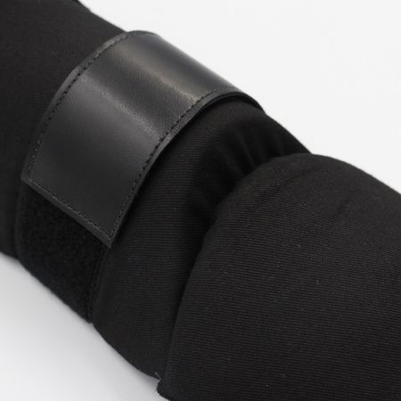 Ochraniacz piszczeli i stopy Adidas