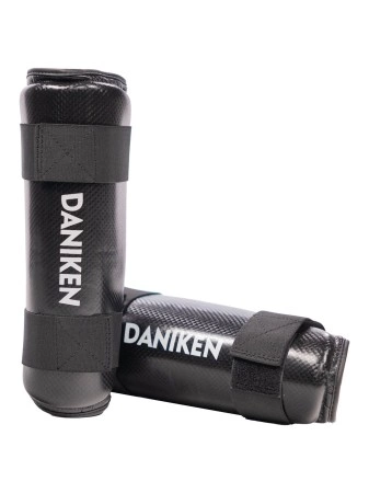 Ochraniacze piszczeli Daniken CLASSIC