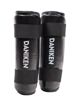 Ochraniacze piszczeli Daniken CLASSIC